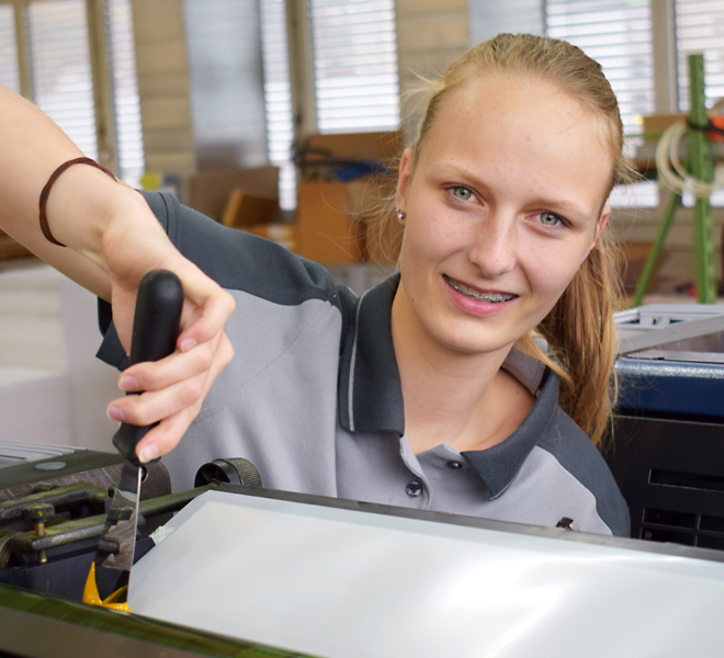 Svenja Limacher, Lernende Drucktechnologin, Wallimann Druck und Verlag AG