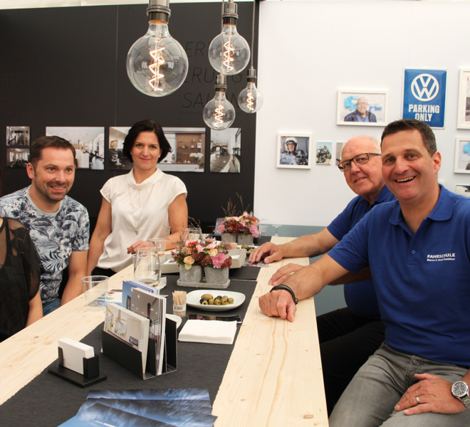 Gewerbeausstellung Beromünster, Gruppe, KW42, Schweiz, Pionierarbeit, Natur, Glaube, Anzeiger Michelsamt, Beromünster, Sursee, Zeitung, Lokalzeitung, Regionalzeitung, Fläcke, Stiftstheater, Landessender, 531, Vereine, Clubs, Turnverein, Guuggenmusig, Michelsamt, 5 Sterne Region, Musikgesellschaft, Harmonie, Redaktion, Feldmusik, Rickenbach, Neudorf, Gunzwil, Schwarzenbach, Hildisrieden, Pfeffikon, Rain, Römerswil, Herlisberg, Eich, Bäch, Chommle, Druckerei, Verlag, Wallimann, Landzeitungen, Luzerner Landzeitungen, Sport, Politik, News, Lokalpolitik, Pilates, Bewegung, STV Beromünster, Nachtwächter, Stift, Chorherrenstift, Dolderhaus, Flecken, Münster, Samariterverein, Pfarrkirche, Blosenberg, Gormund, Kapelle Gormund, Mooskapelle, St. Stephan, Gewerbe Möischter, Gewerbe Beromünster, Möischter