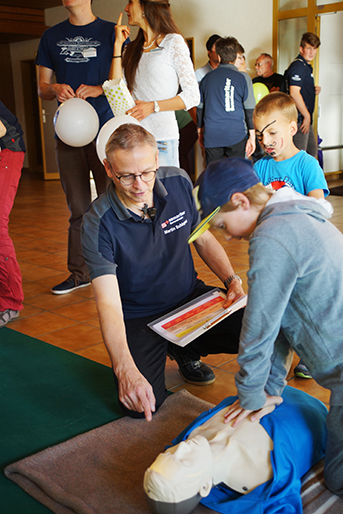 Samariterverein an der Gewerbeausstellung Stärne füfi in Beromünster