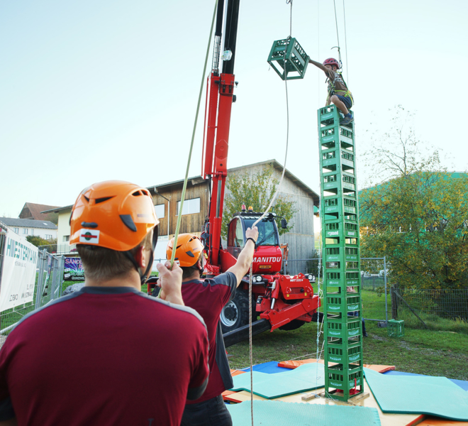 Harassen stapeln, Wettkampf an der Gewerbeausstellung Stärne füfi in Beromünster
