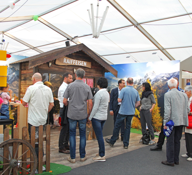 Viele interessierte Gäste an der Gewerbeausstellung Stärne füfi in Beromünster