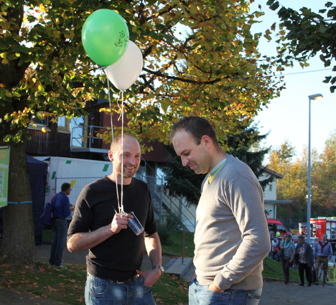 Angeregte Diskussionen an der Gewerbeausstellung Stärne füfi in Beromünster