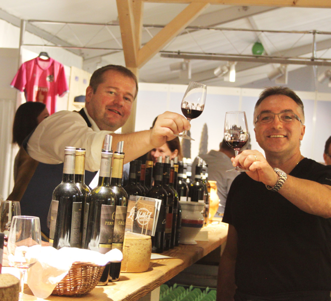 René Ramundo von Enoteca da Ramundo an der Gewerbeausstellung Stärne füfi in Beromünster