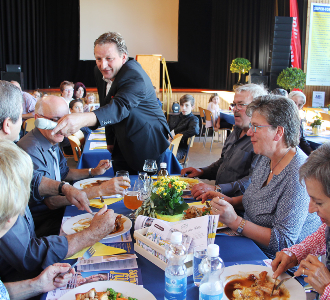 Wetz an der Gewerbeausstellung Stärne füfi in Beromünster
