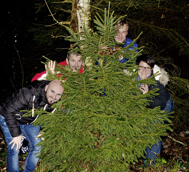 Firmenanlass, Wallimann Druck und Verlag AG, Fondueplausch,, KW04, Zeitung, Lokalzeitung, Regionalzeitung, Fläcke, Stiftstheater, Landessender, 531, Vereine, Clubs, Turnverein, Guuggenmusig, Michelsamt, 5 Sterne Region, Musikgesellschaft, Harmonie, Redaktion, Feldmusik, Rickenbach, Neudorf, Gunzwil, Schwarzenbach, Hildisrieden, Pfeffikon, Rain, Römerswil, Herlisberg, Eich, Bäch, Chommle, Druckerei, Verlag, Wallimann, Landzeitungen, Luzerner Landzeitungen, Sport, Politik, News, Lokalpolitik, Pilates, Bewegung, STV Beromünster, Nachtwächter, Stift, Chorherrenstift, Dolderhaus, Flecken, Münster, Samariterverein, Pfarrkirche, Blosenberg, Gormund, Kapelle Gormund, Mooskapelle, St. Stephan, Gewerbe Möischter, Gewerbe Beromünster, Möischter