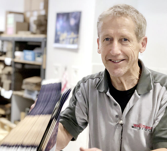 Pius Wicki ist Printmedienverarbeiter bei der Firma Wallimann Druck und Verlag AG.